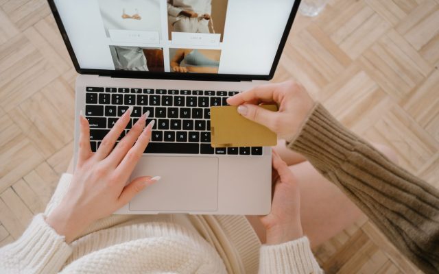 La reconnaissance d&rsquo;image : Révolution ou illusion pour le e-commerce ?