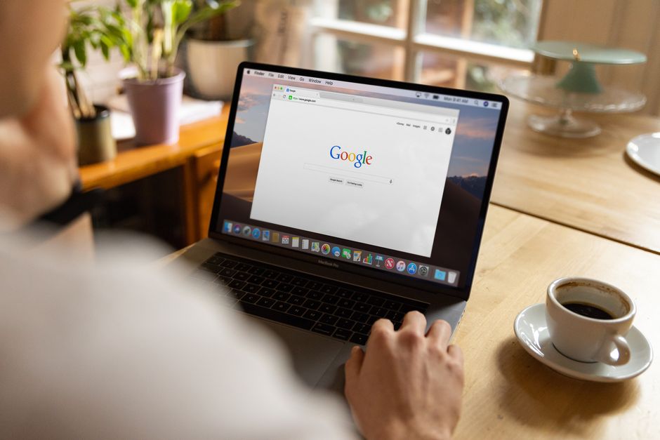 Supprimer ses photos de PimEyes et des résultats Google