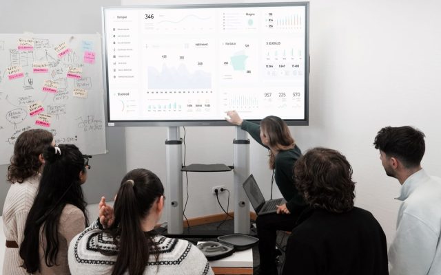 Agence SEO à Lyon : choisir une API de reconnaissance d&rsquo;image en 2026