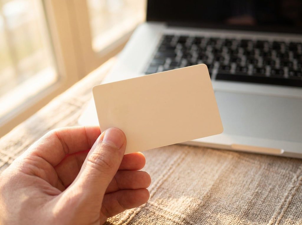 Quel logiciel OCR pour extraire le texte d&rsquo;une carte d&rsquo;identité