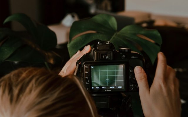 Nouvelles règles : vos droits face à la vidéosurveillance en immeuble menacés ?