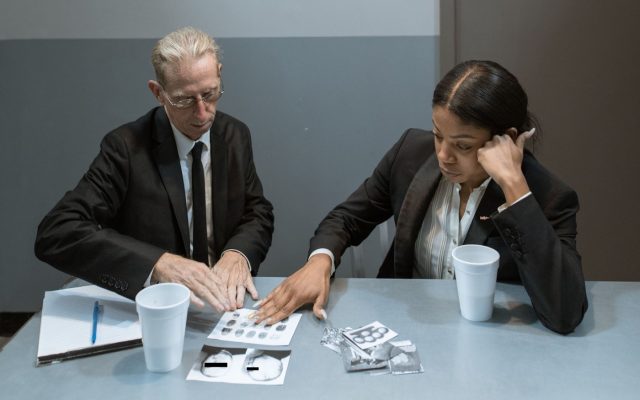 Pointeuse biométrique en entreprise à Paris : cadre légal
